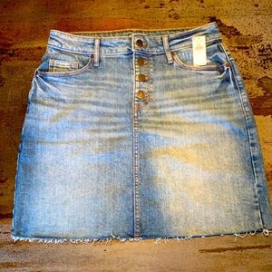 Old navy denim skirt button fly new size 8